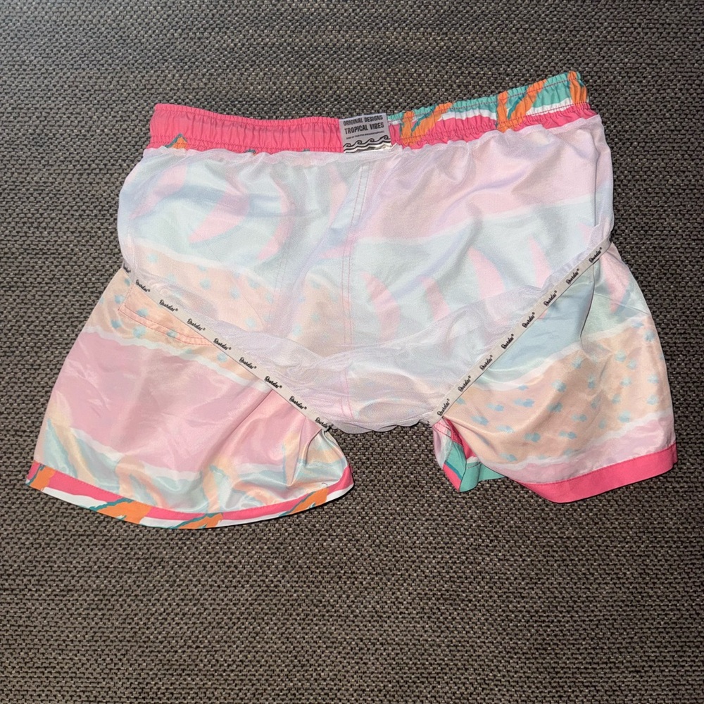 Boardies Fresh Prince Swim Shorts Women’s XL - Picture 9 of 12